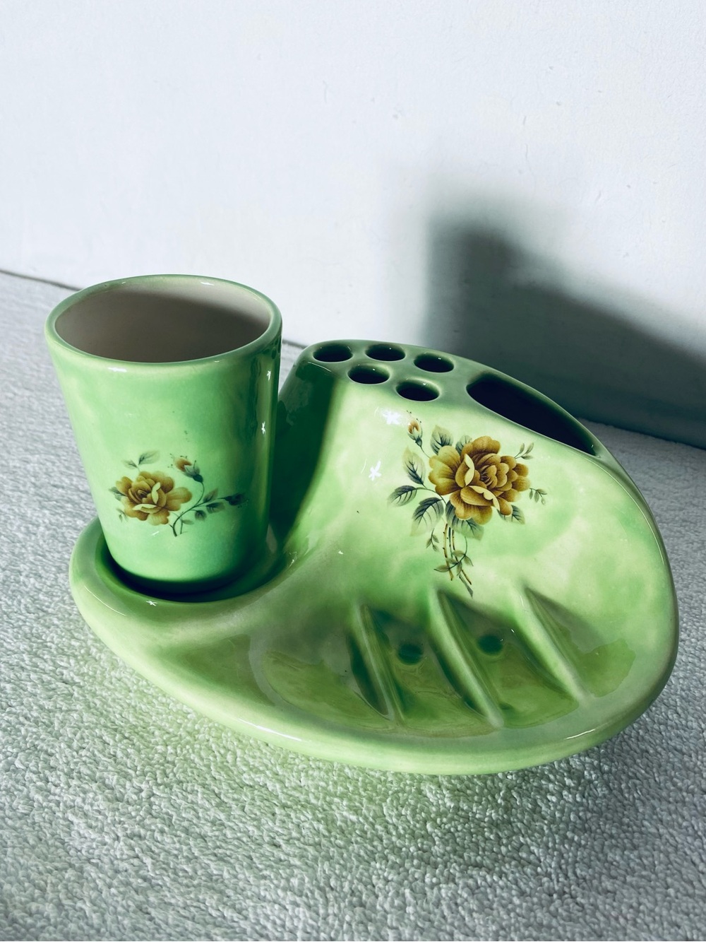 Vintage Vitrex Lime Green Ceramic All-In-One Bathroom Valet Caddy & Tumbler Set